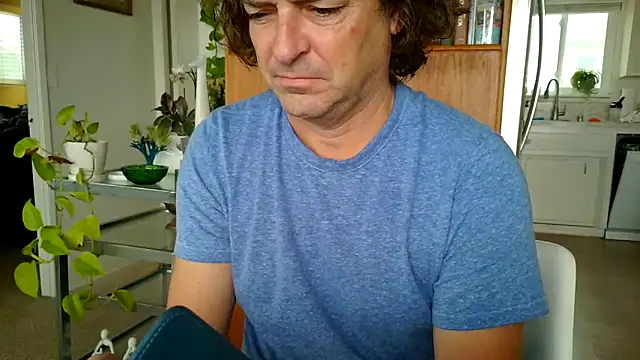 costanza7070 online show from 02-25-25, 06:20