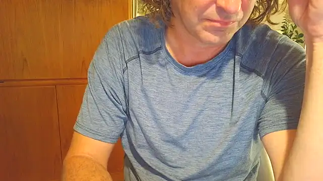 Snapshot of costanza7070 chatting on 01-17-26, 01:54 costanza7070 online show from 01-17-26, 01:54