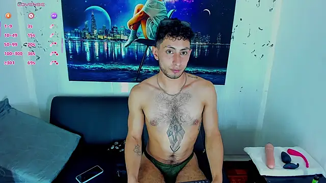 Snapshot of Piggy_Eddy chatting on 11-14-25, 02:54 Piggy Eddy online show from 11-14-25, 02:54