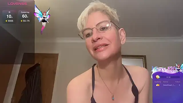 Snapshot of JennyHazel1 chatting on 01-23-25, 11:48 JennyHazel1 online show from 01-23-25, 11:48