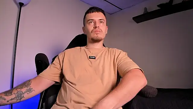 james connor2 online show from 03-14-26, 06:57