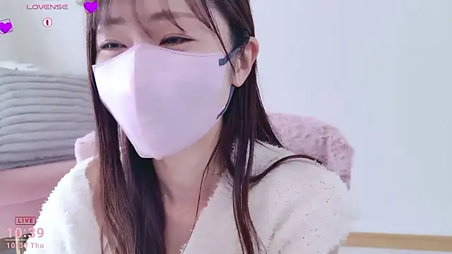 meg 0901 online show from 10-30-25, 01:40