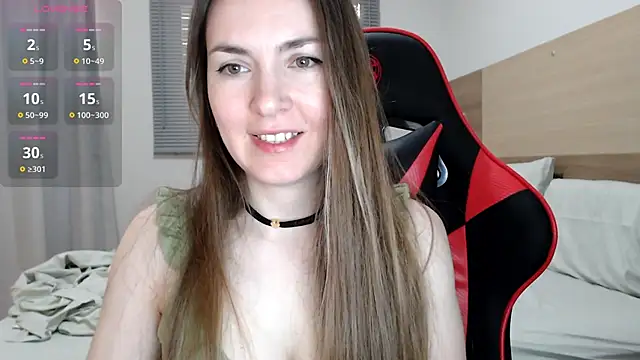 Snapshot of Naughty_Annn chatting on 12-04-25, 08:50 Naughty Annn online show from 12-04-25, 08:50