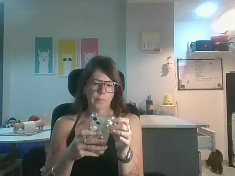 Calentandote online show from 10-13-25, 07:41