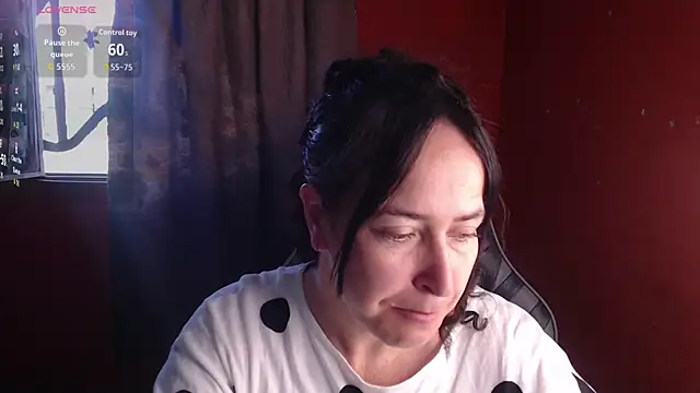 Snapshot of carla_slut_outlimits chatting on 12-17-25, 12:11 carla slut outlimits online show from 12-17-25, 12:11