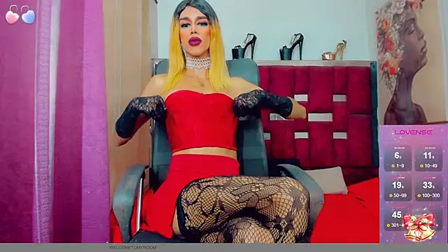 Snapshot of dirtycock2002 chatting on 01-18-25, 12:02 dirtycock2002 online show from 01-18-25, 12:02