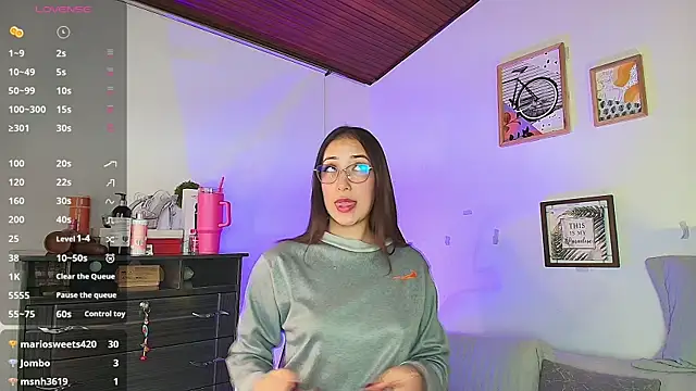 Cassie fletcher  online show from 10-31-25, 05:41