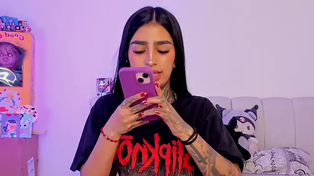 shadowcatt  online show from 05-22-26, 10:59