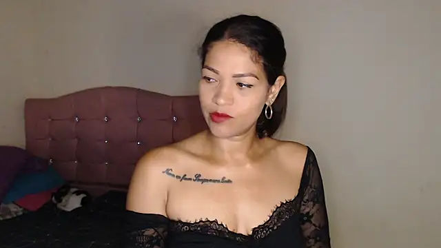 Snapshot of makennaa_ chatting on 11-27-25, 09:22 makennaa online show from 11-27-25, 09:22