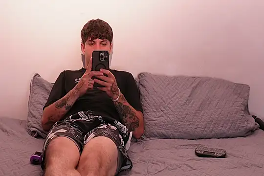 Nicky and Blake online show from 03-03-25, 09:48