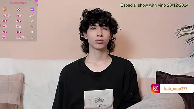 Snapshot of luck_noor7 chatting on 12-10-24, 05:00 luck noor7 online show from 12-10-24, 05:00