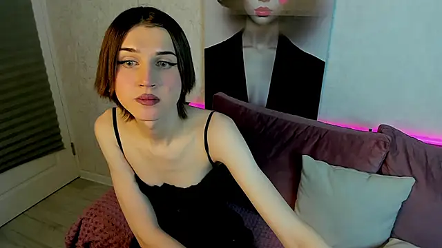 Skinny Sex Sissy online show from 12-10-24, 10:49