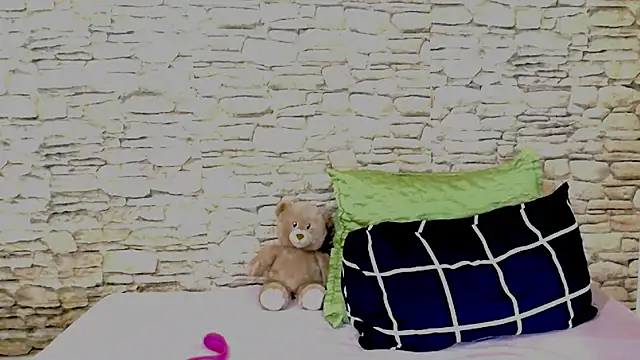 Snapshot of EbonyOlive69 chatting on 01-05-26, 05:27 EbonyOlive69 online show from 01-05-26, 05:27