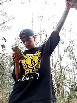 Snapshot of Cuervo_maniaco chatting on 03-05-25, 07:27 Cuervo maniaco online show from 03-05-25, 07:27