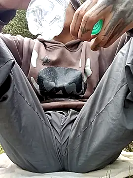 Snapshot of Cuervo_maniaco chatting on 03-07-25, 05:49 Cuervo maniaco online show from 03-07-25, 05:49