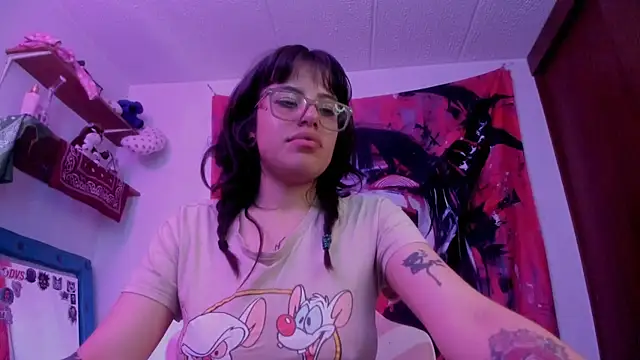 Lucyfx666 online show from 05-26-26, 07:21