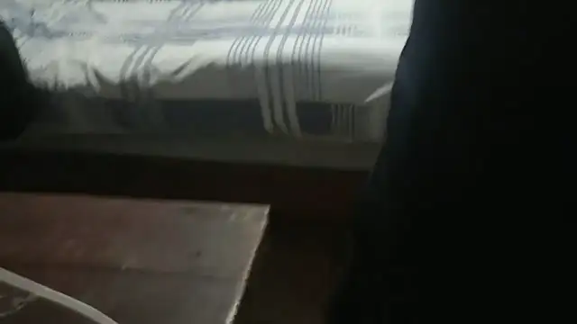 Snapshot of RenziTatte chatting on 03-12-25, 03:13 RenziTatte online show from 03-12-25, 03:13