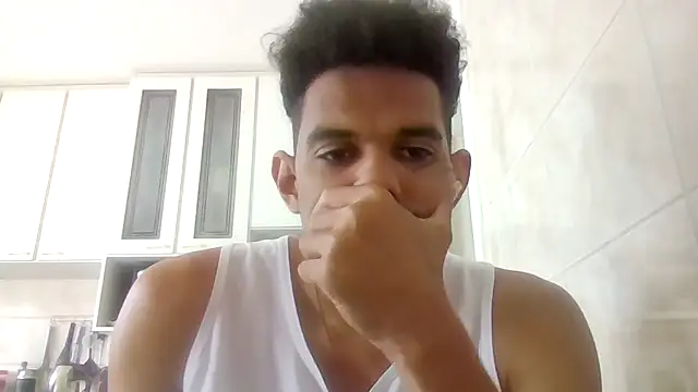 Snapshot of RenziTatte chatting on 09-19-25, 12:17 RenziTatte online show from 09-19-25, 12:17