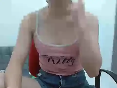 Snapshot of Jikey98 chatting on 10-04-25, 02:59 Jikey98 online show from 10-04-25, 02:59