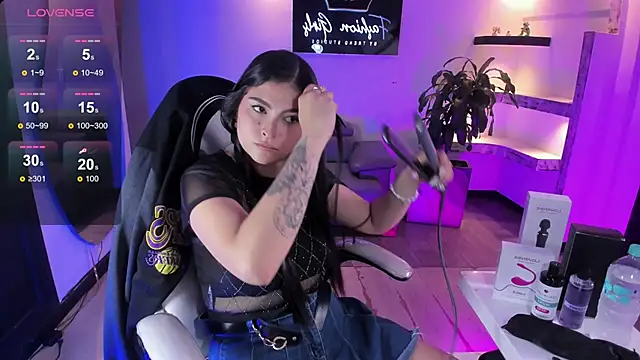 Snapshot of TifanyWhite_ chatting on 03-21-25, 08:40 TifanyWhite online show from 03-21-25, 08:40