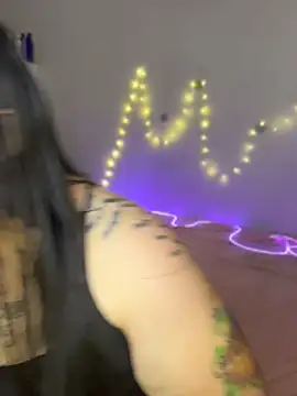 Mizztikaa online show from 04-10-26, 03:39