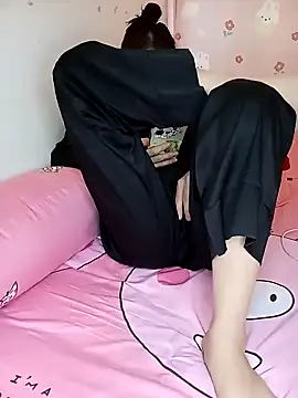 Alissa 121 online show from 12-25-24, 07:35