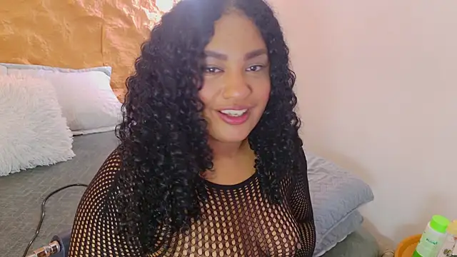 Snapshot of Annie-Wolf chatting on 07-15-26, 08:58 Annie-Wolf online show from 07-15-26, 08:58