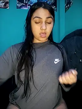 Nahiara velez online show from 03-11-26, 07:31