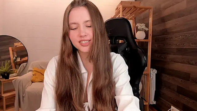 MaryannSoftt online show from 10-09-25, 03:32