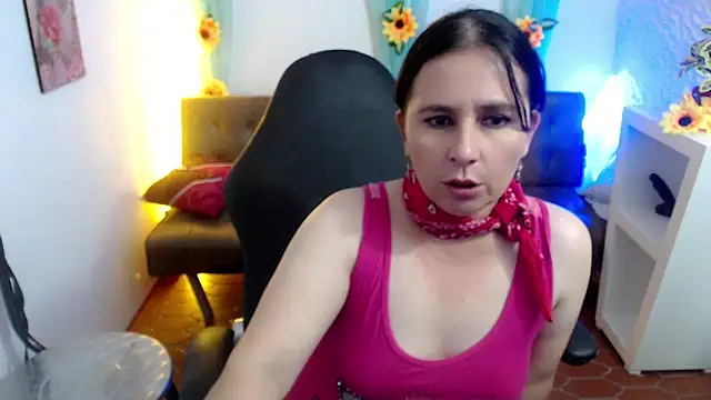 victoria jones online show from 02-20-25, 06:13