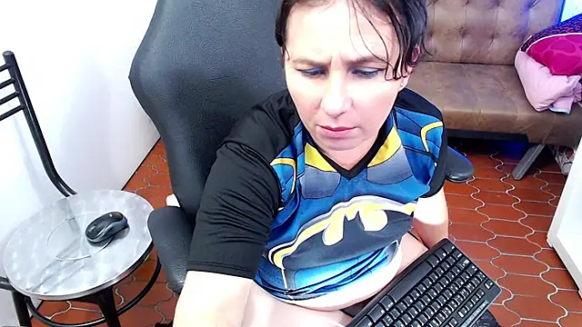 victoria jones online show from 03-15-25, 04:43