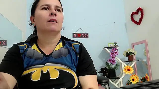 victoria jones online show from 09-27-25, 07:52