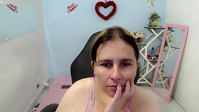 victoria jones online show from 03-12-26, 12:11