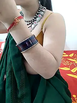 Snapshot of Diya_Chopra chatting on 02-10-25, 04:08 Diya Chopra online show from 02-10-25, 04:08