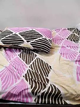 Snapshot of Diya_Chopra chatting on 03-07-25, 11:29 Diya Chopra online show from 03-07-25, 11:29