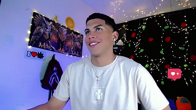 Snapshot of Damian_latinxxx chatting on 01-07-25, 03:03 Damian latinxxx online show from 01-07-25, 03:03