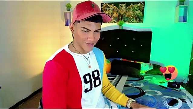Snapshot of Damian_latinxxx chatting on 03-06-25, 02:08 Damian latinxxx online show from 03-06-25, 02:08