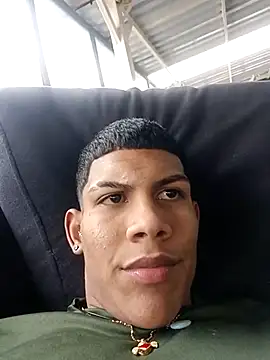 Snapshot of Damian_latinxxx chatting on 03-12-25, 12:15 Damian latinxxx online show from 03-12-25, 12:15