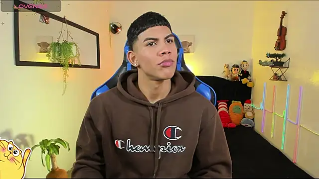 Damian latinxxx online show from 03-11-26, 03:12