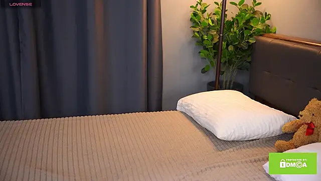 Bellacle online show from 02-16-25, 11:05