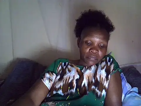 Snapshot of Sweet_serah chatting on 06-16-26, 06:54 Sweet serah online show from 06-16-26, 06:54