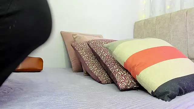 Zara dulce online show from 01-28-25, 12:00