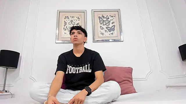 Snapshot of Santy_carrington chatting on 12-29-24, 01:49 Santy carrington online show from 12-29-24, 01:49