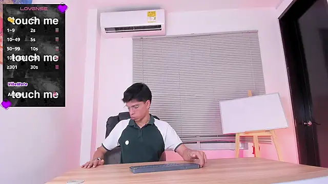 Santy carrington online show from 04-07-26, 08:42