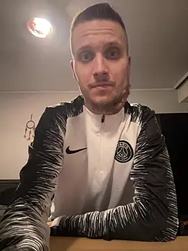 BWC69 69 69 online show from 12-28-24, 07:54