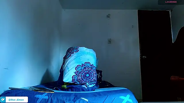 Snapshot of bray_hotboy777 chatting on 07-29-26, 02:37 bray hotboy777 online show from 07-29-26, 02:37