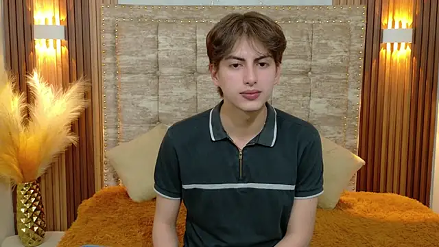 Snapshot of Matt_Cloy chatting on 02-04-25, 07:22 Matt Cloy online show from 02-04-25, 07:22