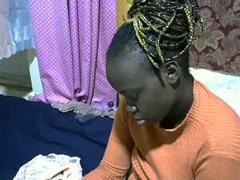 Snapshot of Thicky_kyla chatting on 03-13-25, 08:11 Thicky kyla online show from 03-13-25, 08:11