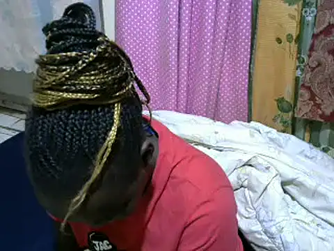 Snapshot of Thicky_kyla chatting on 03-17-25, 07:58 Thicky kyla online show from 03-17-25, 07:58