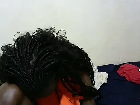 Snapshot of Thicky_kyla chatting on 10-24-25, 12:41 Thicky kyla online show from 10-24-25, 12:41